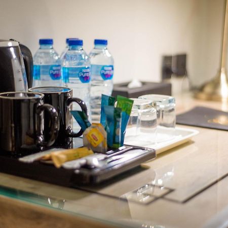 Hotel Dgates ラホール エクステリア 写真