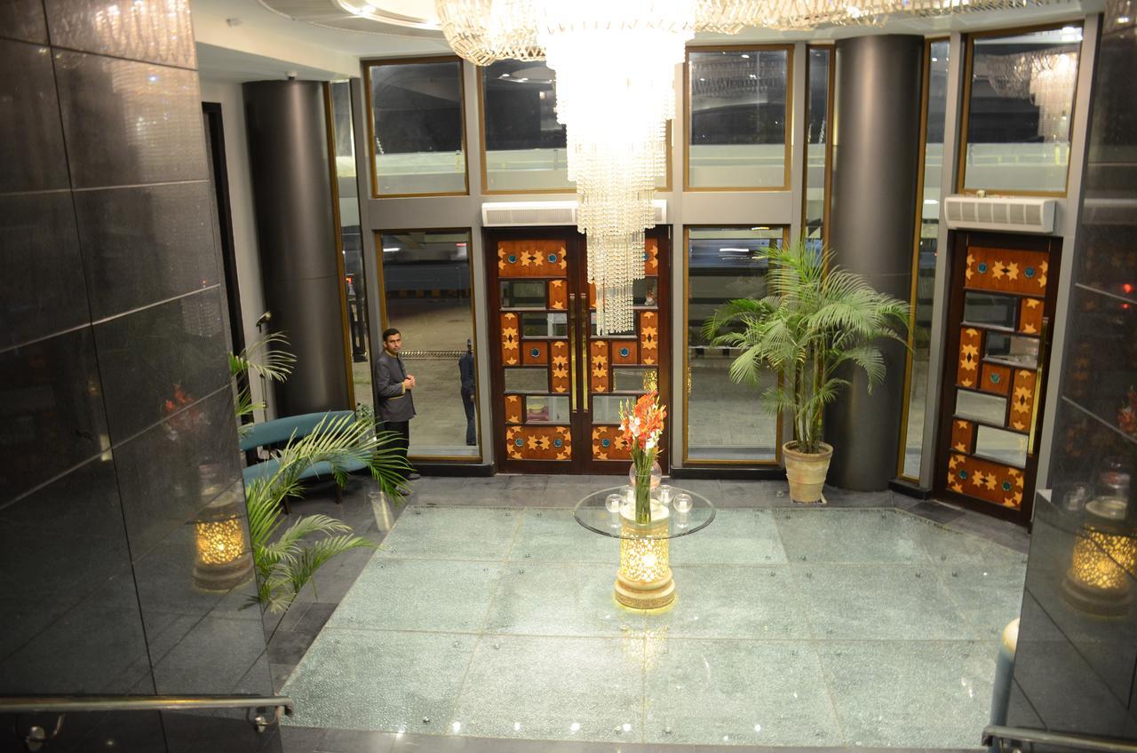 Hotel Dgates ラホール エクステリア 写真